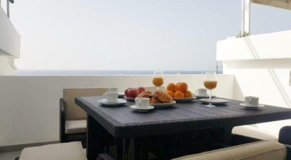 Vivienda Aries Apartment ปูแอร์โตเดลคาร์เมน ภายนอก รูปภาพ