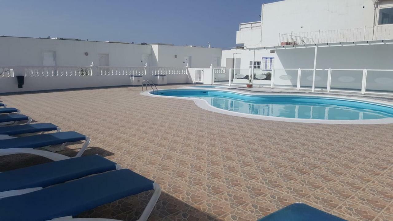 Vivienda Aries Apartment ปูแอร์โตเดลคาร์เมน ภายนอก รูปภาพ